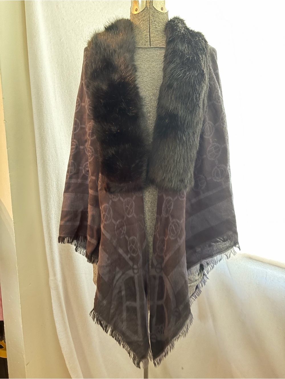 Henri Bendel silk wool shawl faux fur collar wrap rare collectible